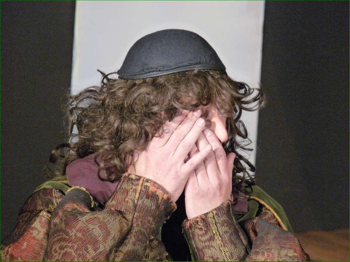 667